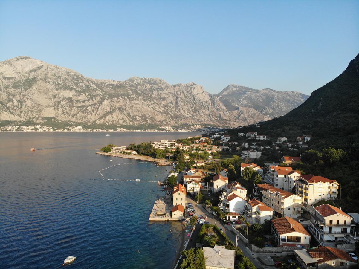 Stoliva Residence With Infinity Pool Kotor Buitenkant foto